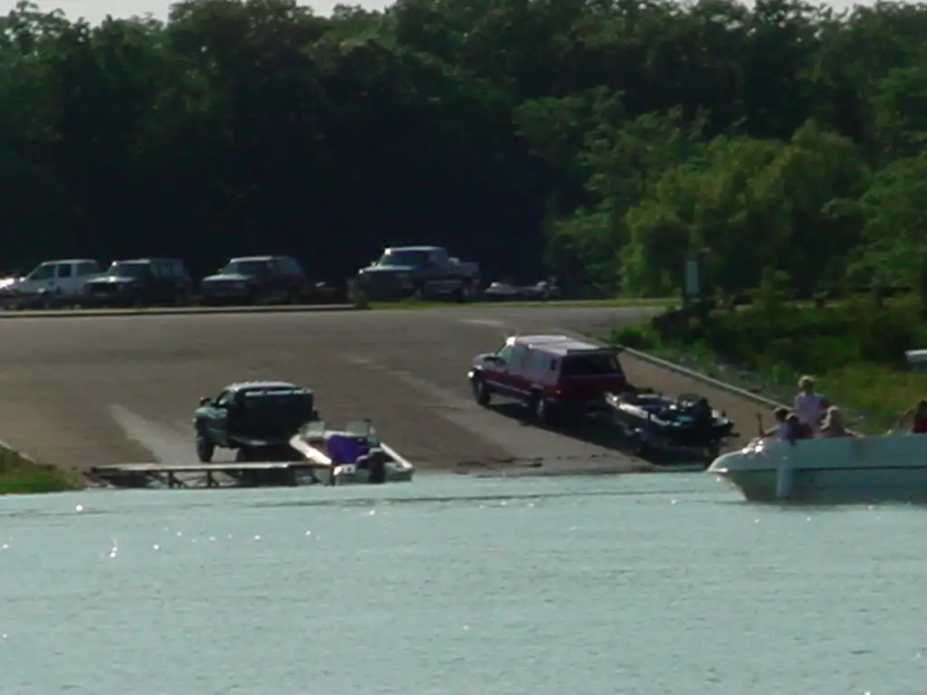 boat ramp launching