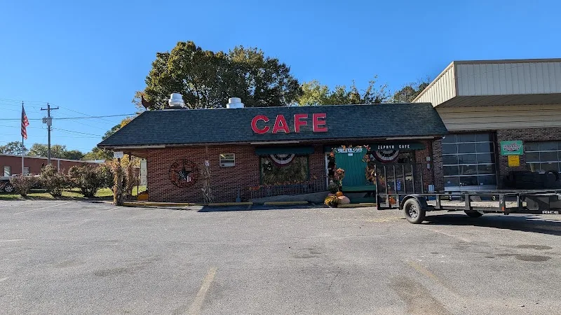 Zephyr Cafe