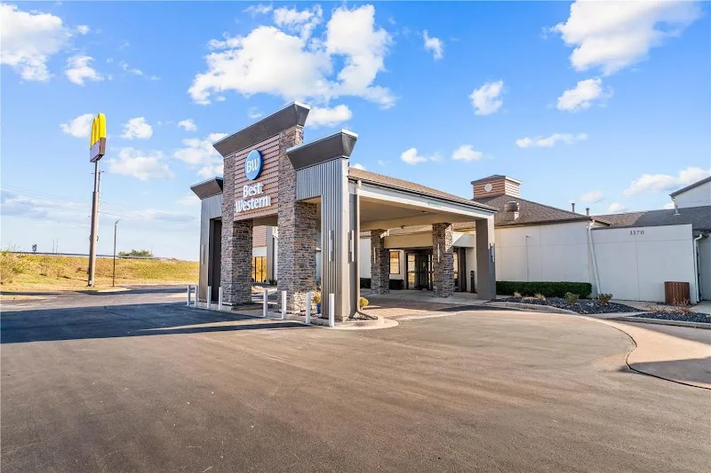 Best Western Courtview Hotel