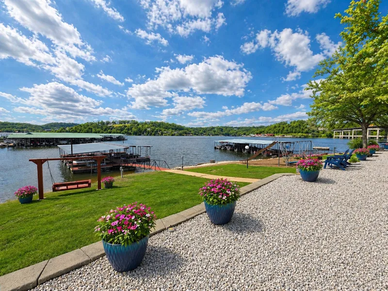 Lake Breeze Resort LLC