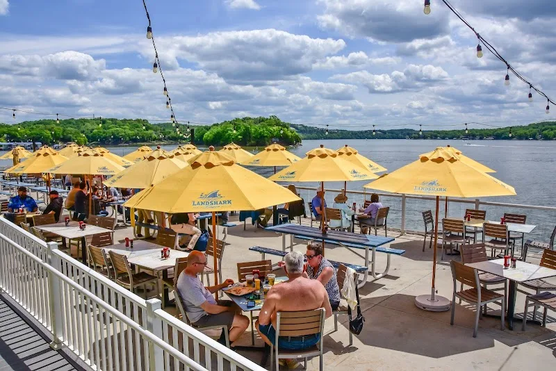 Landshark Bar & Grill