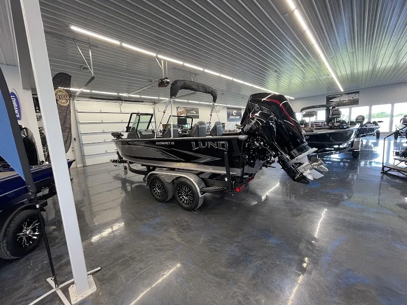 White's Marine Center