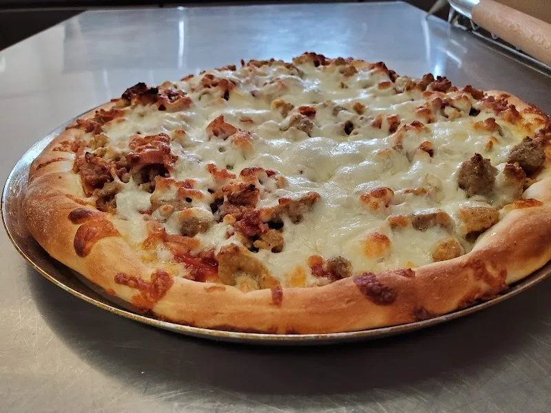 Paulie D's Pizza