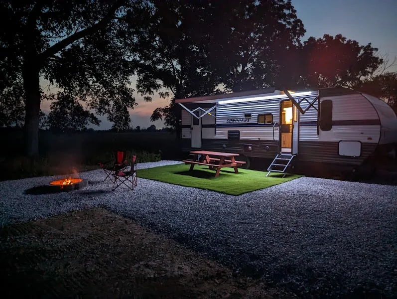 Roaring River Hills Campground and Cabins
