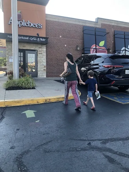 Applebee's Grill + Bar