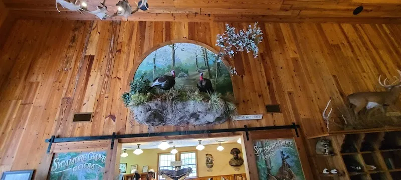 Mill & Canyon Grill Restaurant at Dogwood Canyon