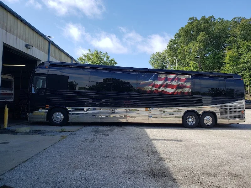 Branson Motor Coach Spec Inc