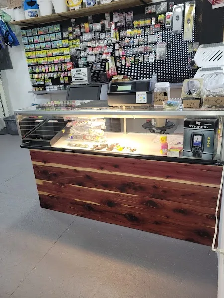 DJ's LIVE BAIT & TACKLE