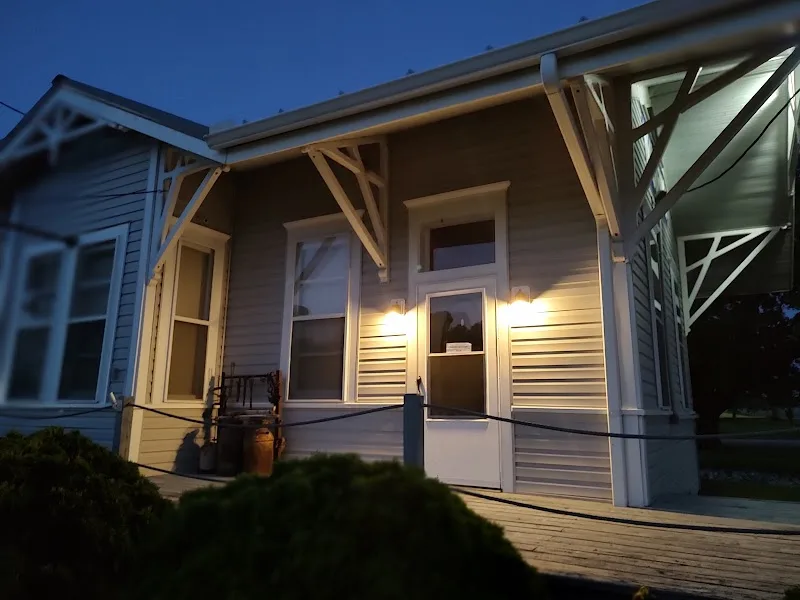 Berry Glenn Historical Museum