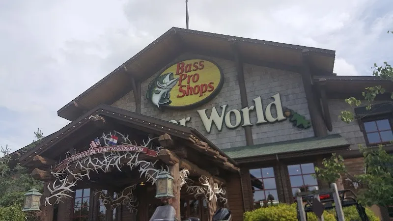 Bass Pro Shops