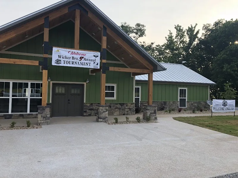 Cranor's White River Lodge